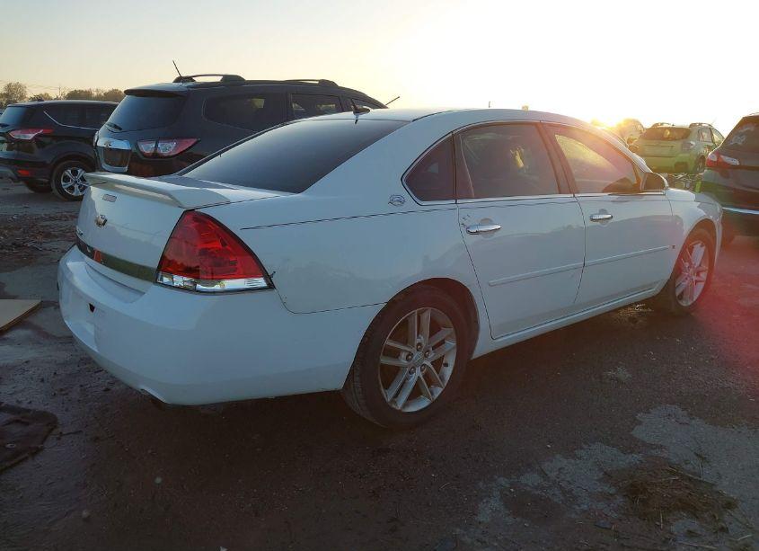 Photo 4 of 2008 Chevrolet Impala LTZ (VIN 2G1WU583881201521)