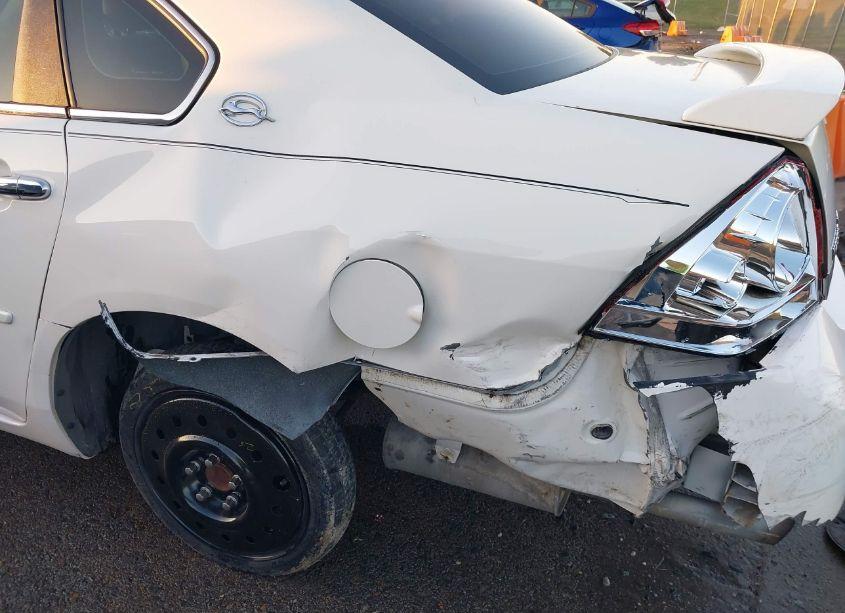 Photo 6 of 2008 Chevrolet Impala LTZ (VIN 2G1WU583881201521)