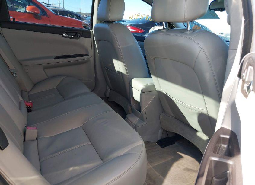 Photo 8 of 2008 Chevrolet Impala LTZ (VIN 2G1WU583881201521)