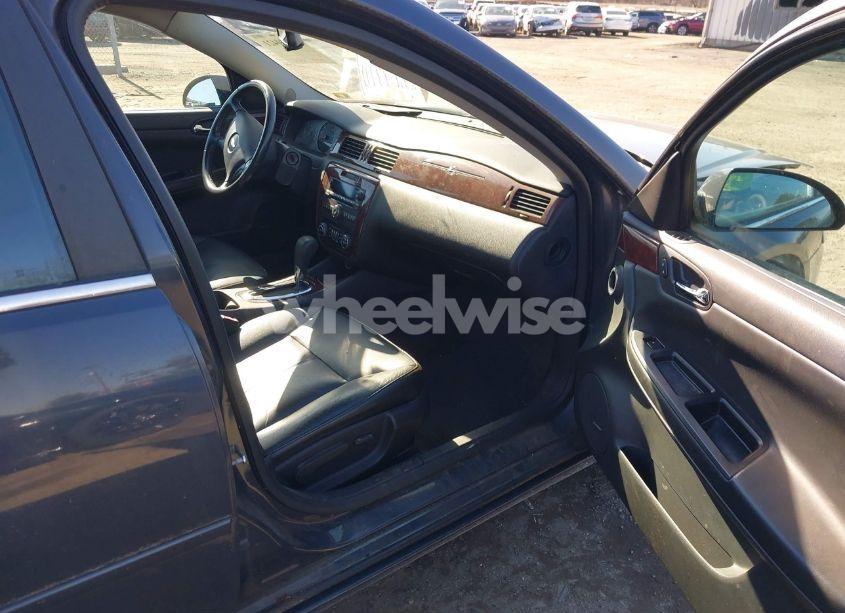 Photo 5 of 2008 Chevrolet Impala LTZ (VIN 2G1WU583X81209992)