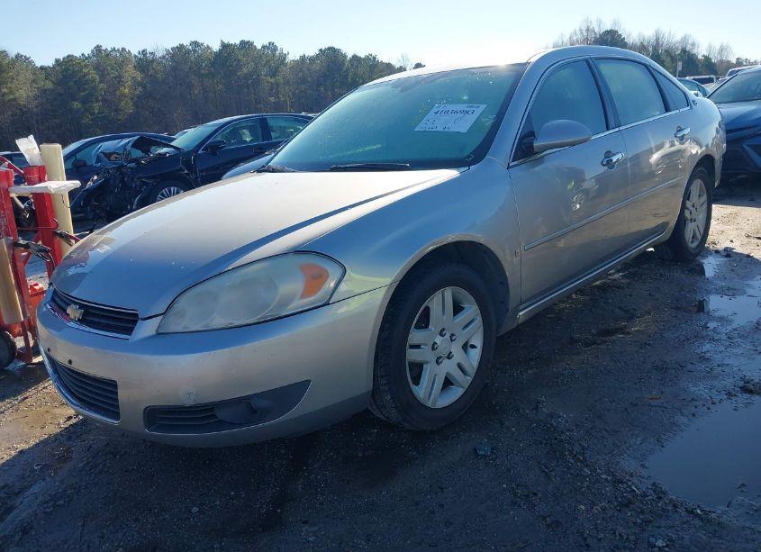 Photo 2 of 2007 Chevrolet Impala LTZ (VIN 2G1WU58R479182826)