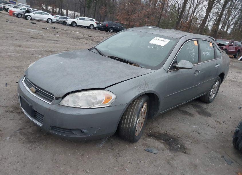 Photo 2 of 2007 Chevrolet Impala LTZ (VIN 2G1WU58R679179216)