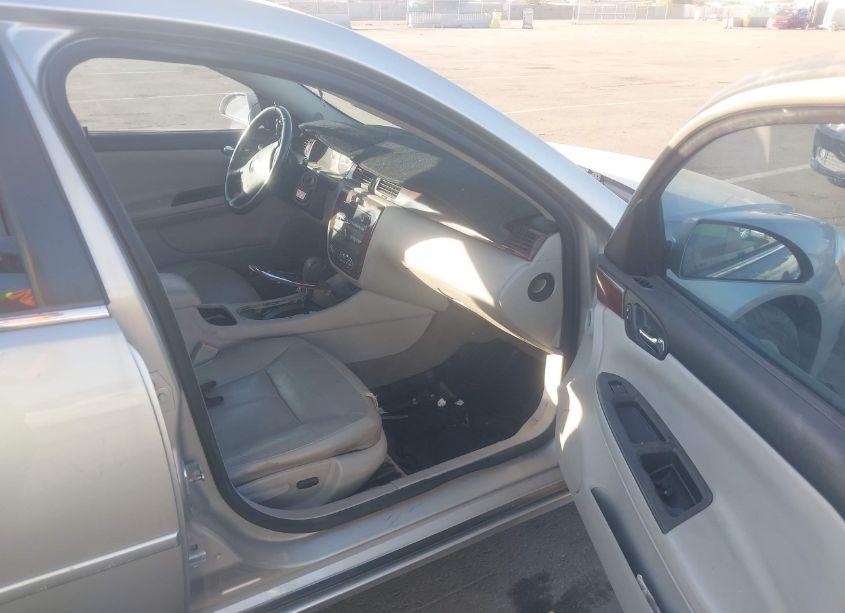 Photo 5 of 2007 Chevrolet Impala LTZ (VIN 2G1WU58R679278666)