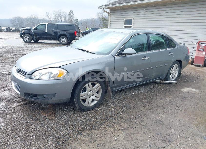 Photo 2 of 2007 Chevrolet Impala LTZ (VIN 2G1WU58R979168856)