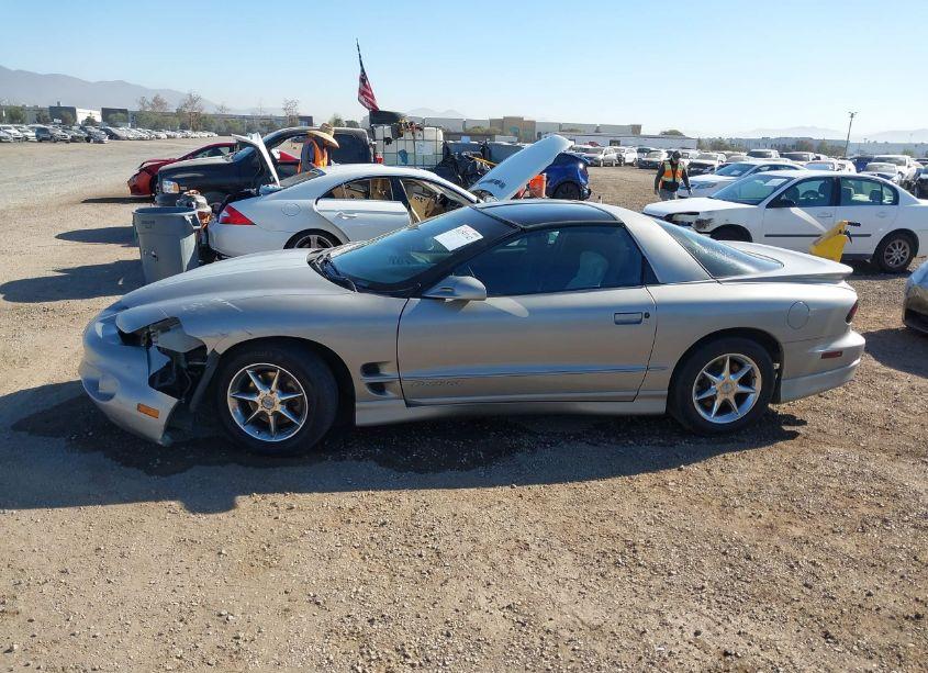 Photo 14 of 2001 Pontiac Firebird N/A (VIN 2G2FS22K012146384)