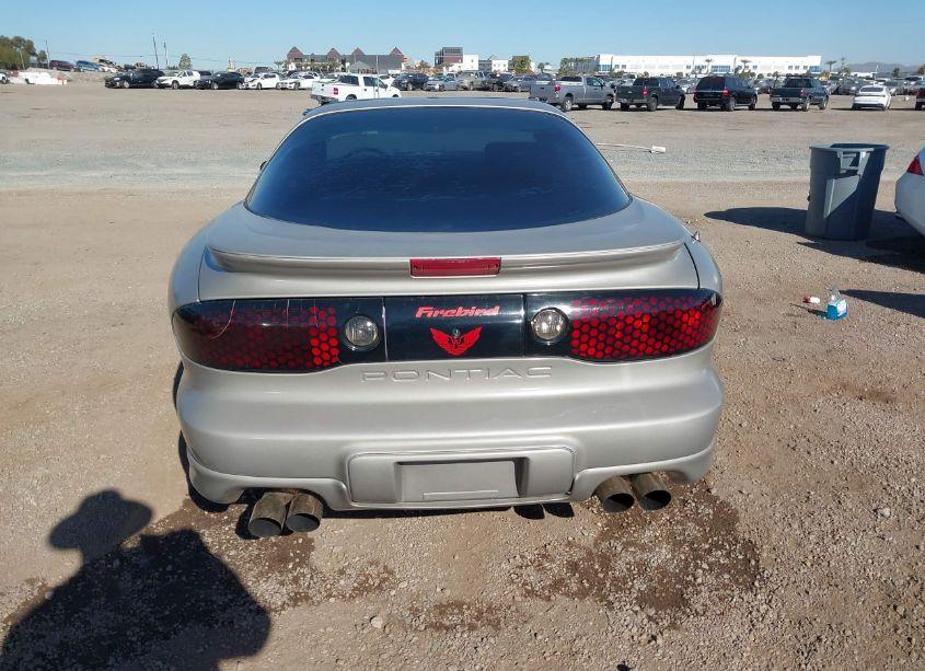 Photo 16 of 2001 Pontiac Firebird N/A (VIN 2G2FS22K012146384)
