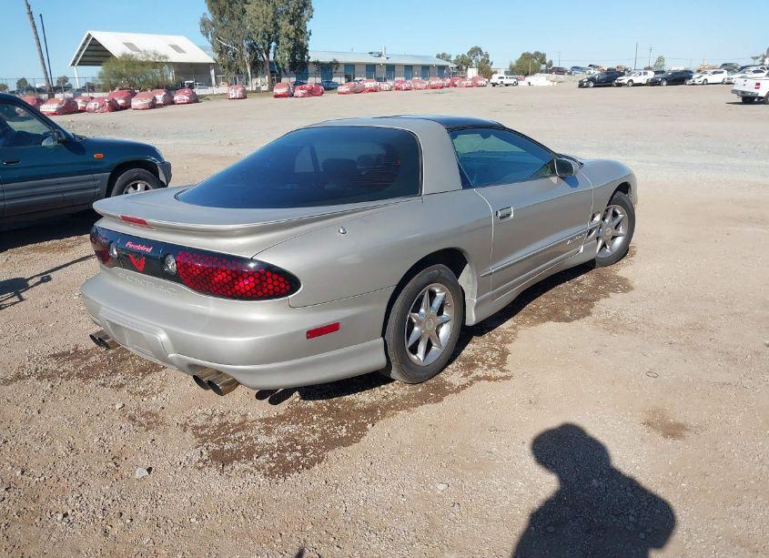 Photo 4 of 2001 Pontiac Firebird N/A (VIN 2G2FS22K012146384)