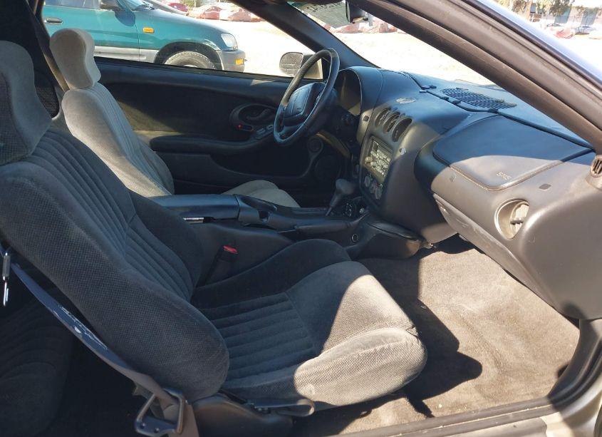 Photo 5 of 2001 Pontiac Firebird N/A (VIN 2G2FS22K012146384)