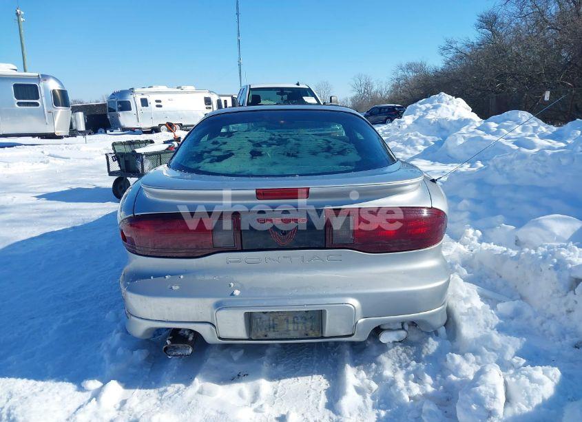 Photo 16 of 1997 Pontiac Firebird N/A (VIN 2G2FS22K1V2228159)