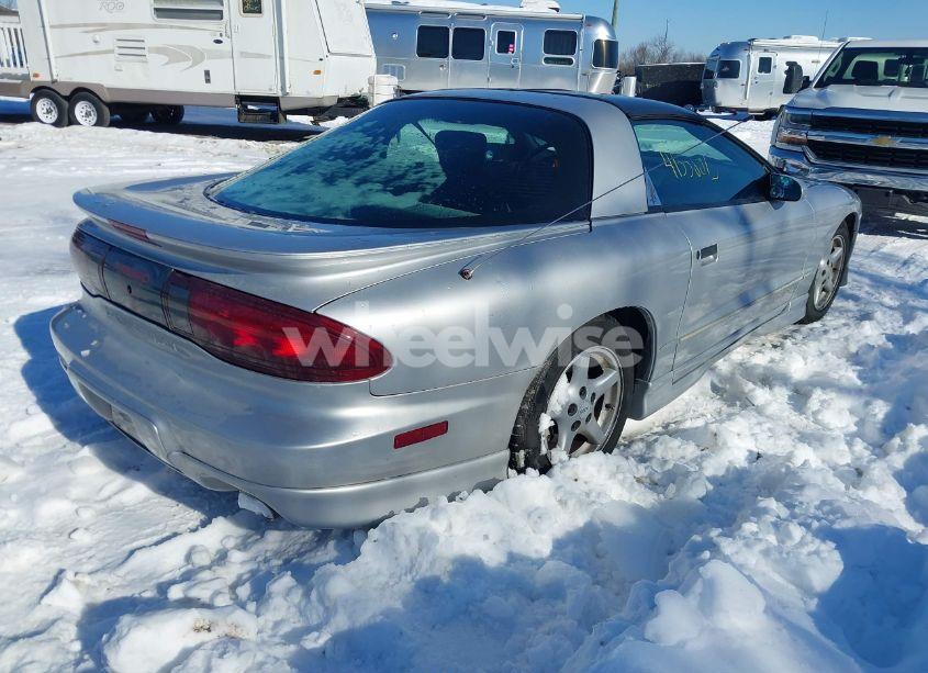 Photo 4 of 1997 Pontiac Firebird N/A (VIN 2G2FS22K1V2228159)
