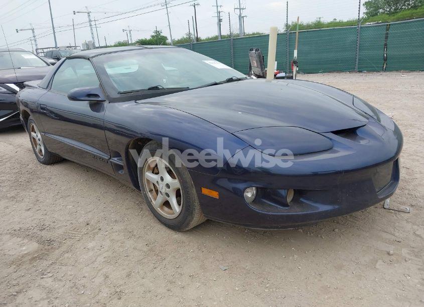 1999 Pontiac Firebird N/A (VIN 2G2FS22K2X2232076) main photo