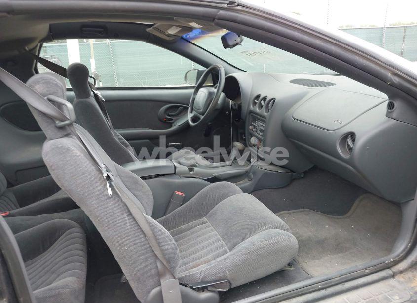 Photo 5 of 1999 Pontiac Firebird N/A (VIN 2G2FS22K2X2232076)