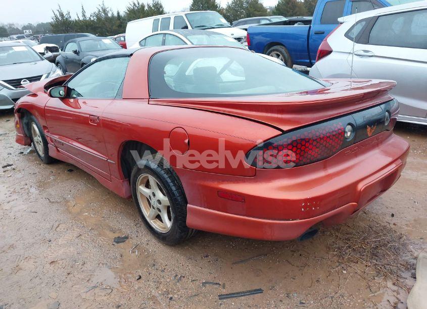 Photo 3 of 2001 Pontiac Firebird N/A (VIN 2G2FS22K612112434)