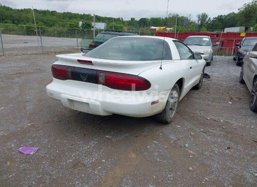 Photo 6 of 1994 Pontiac Firebird N/A (VIN 2G2FS22S9R2221658)