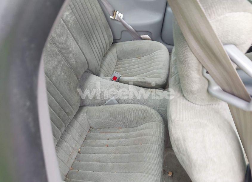 Photo 8 of 1994 Pontiac Firebird N/A (VIN 2G2FS22S9R2221658)