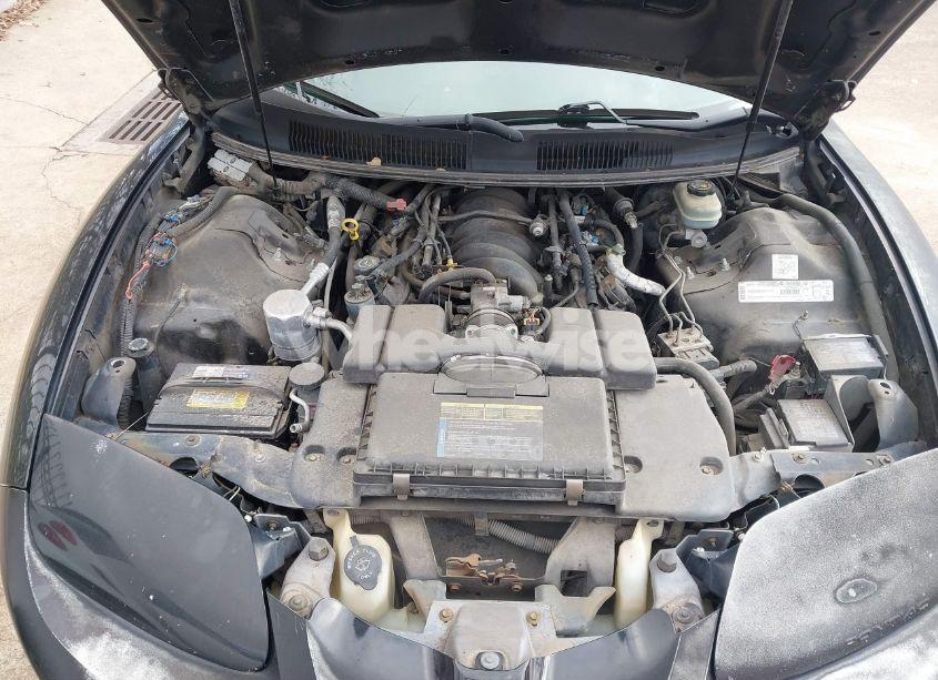 Photo 10 of 2000 Pontiac Firebird FORMULA/TRANS AM (VIN 2G2FV22G1Y2104657)