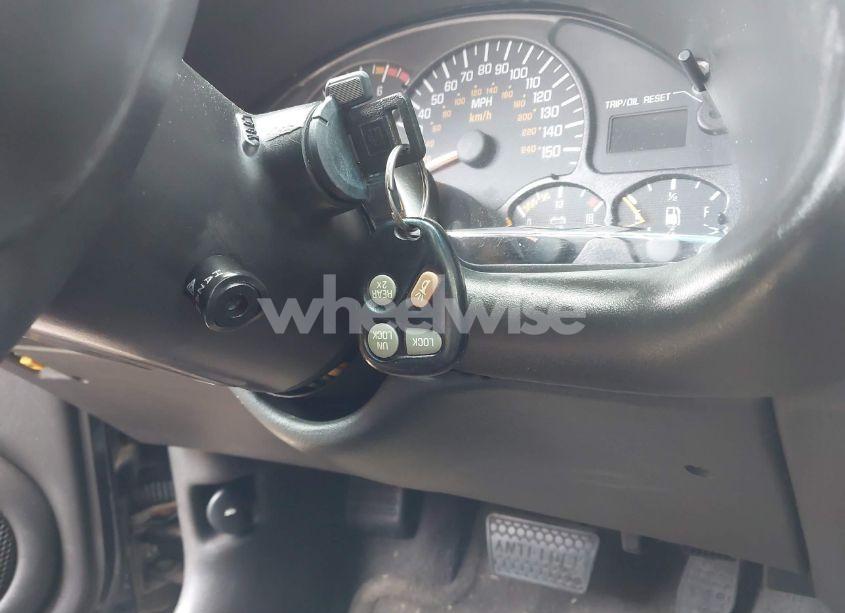 Photo 11 of 2000 Pontiac Firebird FORMULA/TRANS AM (VIN 2G2FV22G1Y2104657)