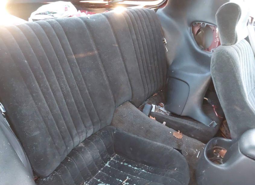 Photo 8 of 2001 Pontiac Firebird TRANS AM (VIN 2G2FV22G512100813)