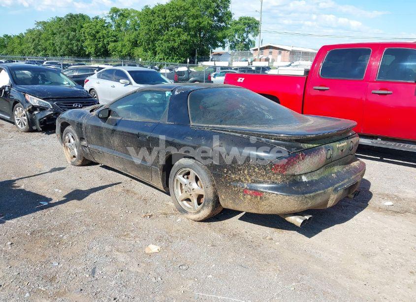 Photo 3 of 2001 Pontiac Firebird FORMULA (VIN 2G2FV22G512149316)