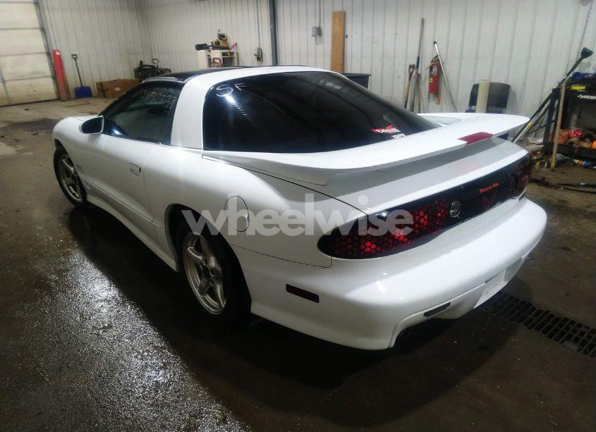 Photo 3 of 1998 Pontiac Firebird TRANS AM (VIN 2G2FV22GXW2225829)