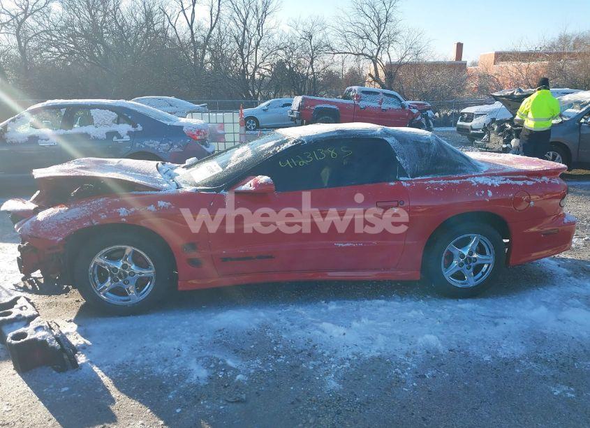 Photo 15 of 1998 Pontiac Firebird TRANS AM (VIN 2G2FV32G4W2230921)