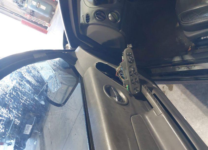 Photo 12 of 2005 Pontiac Grand PRIX GXP (VIN 2G2WC54C251321945)