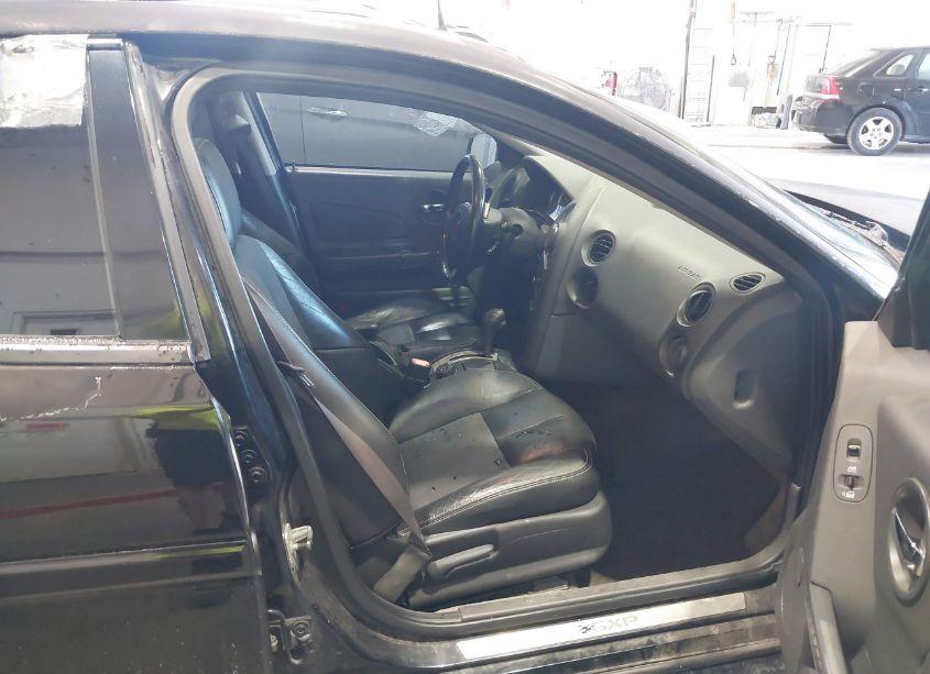 Photo 5 of 2005 Pontiac Grand PRIX GXP (VIN 2G2WC54C251321945)