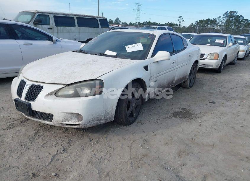 Photo 2 of 2008 Pontiac Grand PRIX GXP (VIN 2G2WC55C181126177)