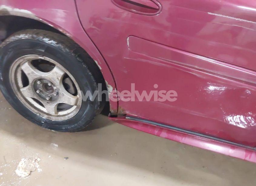 Photo 13 of 2005 Pontiac Grand PRIX (VIN 2G2WP522051324034)