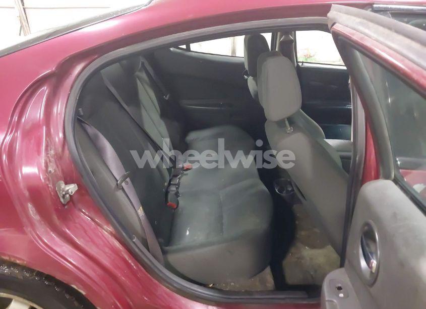 Photo 8 of 2005 Pontiac Grand PRIX (VIN 2G2WP522051324034)