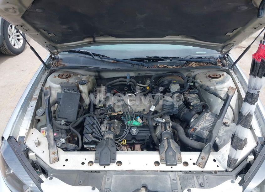 Photo 10 of 2004 Pontiac Grand PRIX GT1 (VIN 2G2WP522141290362)