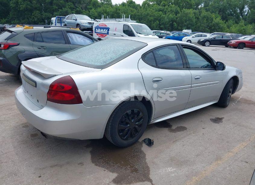 Photo 4 of 2004 Pontiac Grand PRIX GT1 (VIN 2G2WP522141290362)