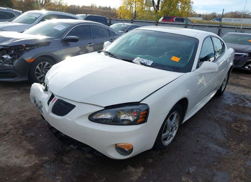 Photo 2 of 2004 Pontiac Grand PRIX GT1 (VIN 2G2WP522141307337)