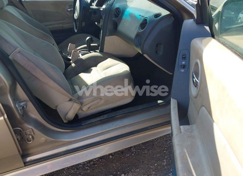 Photo 5 of 2004 Pontiac Grand PRIX GT1 (VIN 2G2WP522441278321)