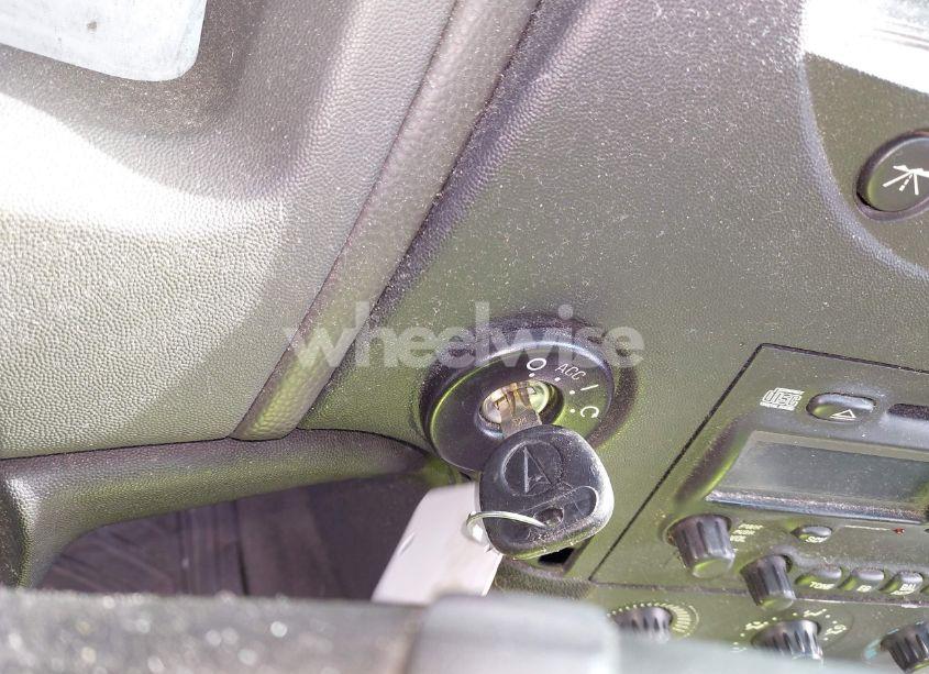 Photo 11 of 2005 Pontiac Grand PRIX (VIN 2G2WP522451205984)