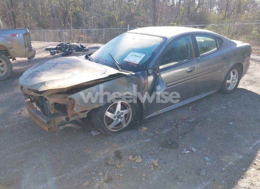 Photo 2 of 2004 Pontiac Grand PRIX GT1 (VIN 2G2WP522541220444)