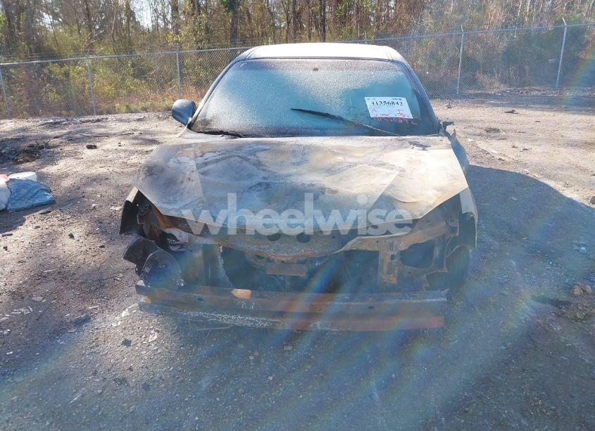 Photo 6 of 2004 Pontiac Grand PRIX GT1 (VIN 2G2WP522541220444)