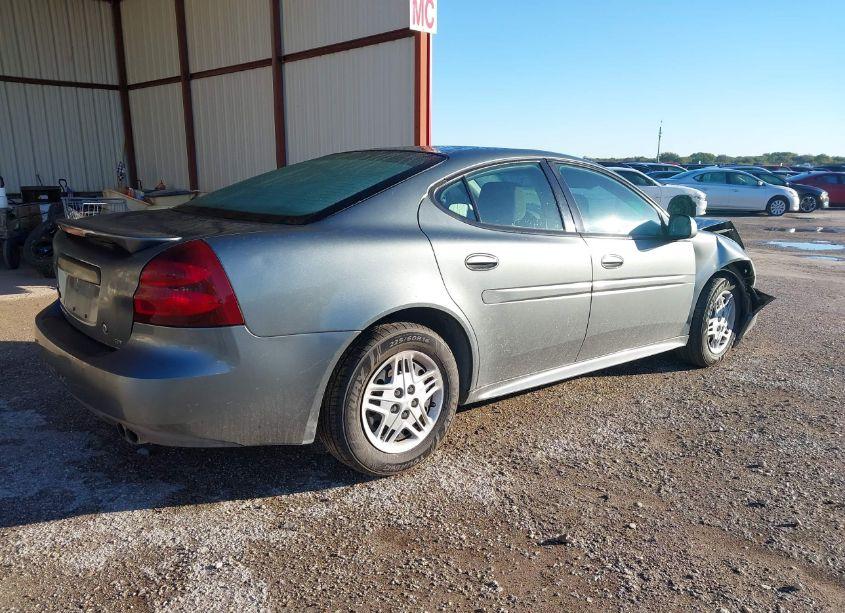 Photo 4 of 2004 Pontiac Grand PRIX GT1 (VIN 2G2WP522541332581)