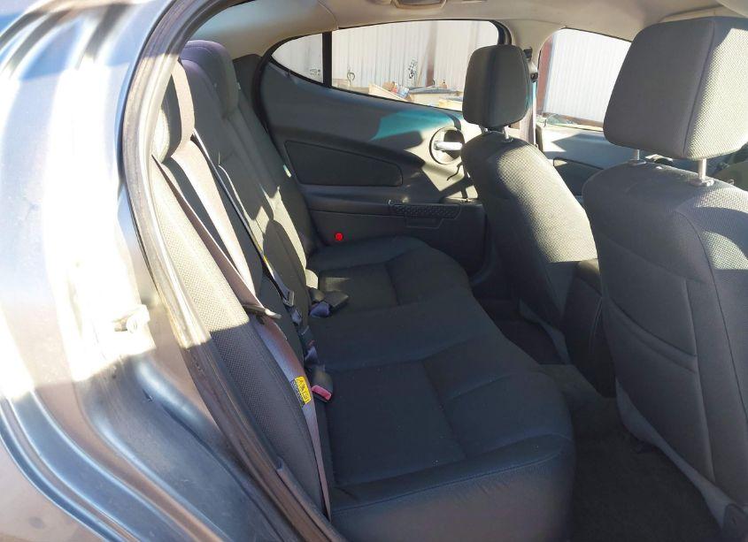 Photo 8 of 2004 Pontiac Grand PRIX GT1 (VIN 2G2WP522541332581)