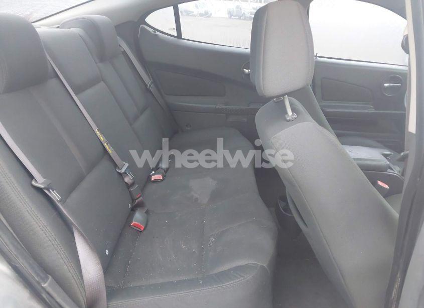 Photo 8 of 2005 Pontiac Grand PRIX (VIN 2G2WP522551165169)