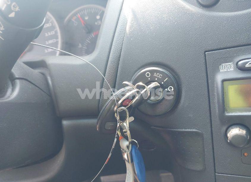 Photo 11 of 2005 Pontiac Grand PRIX (VIN 2G2WP522651204285)