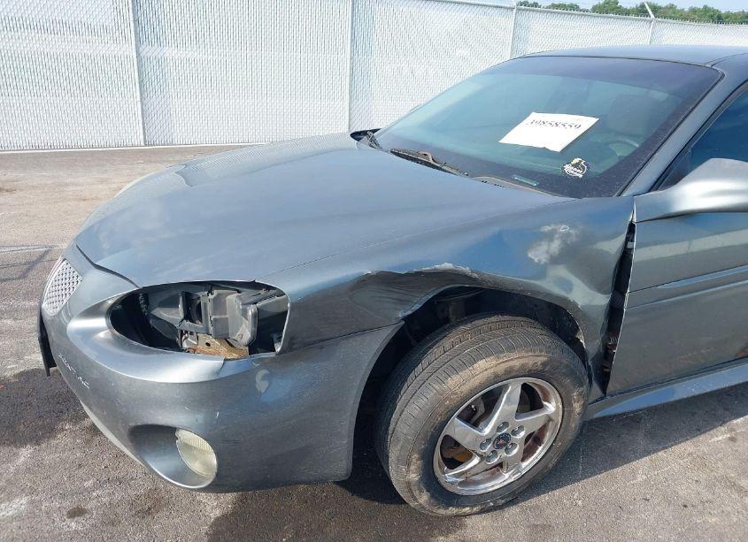 Photo 6 of 2004 Pontiac Grand PRIX GT1 (VIN 2G2WP522841359564)