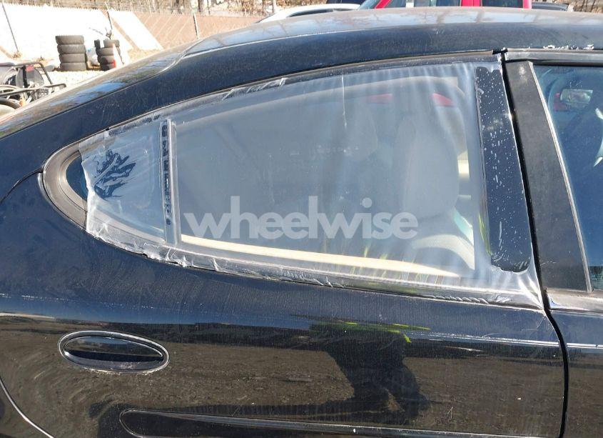 Photo 14 of 2005 Pontiac Grand PRIX (VIN 2G2WP522851137883)