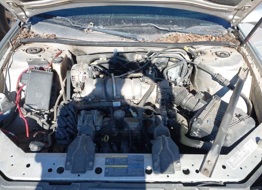 Photo 10 of 2005 Pontiac Grand PRIX (VIN 2G2WP522851145126)