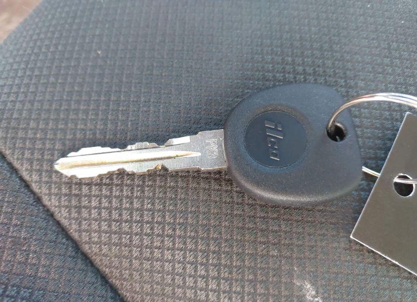 Photo 11 of 2005 Pontiac Grand PRIX (VIN 2G2WP522851145126)