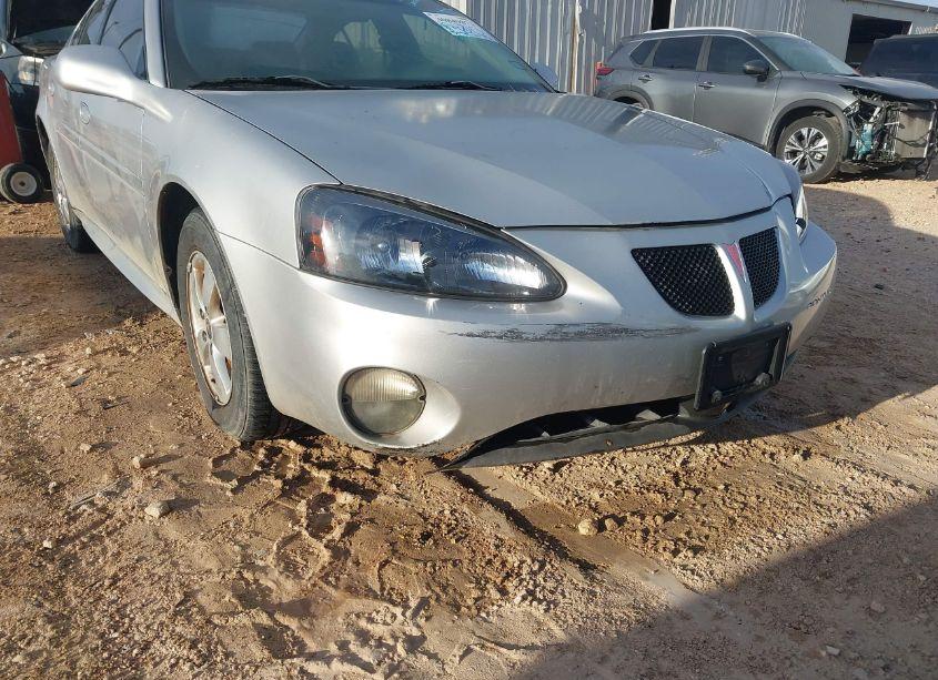Photo 13 of 2005 Pontiac Grand PRIX (VIN 2G2WP522851145126)