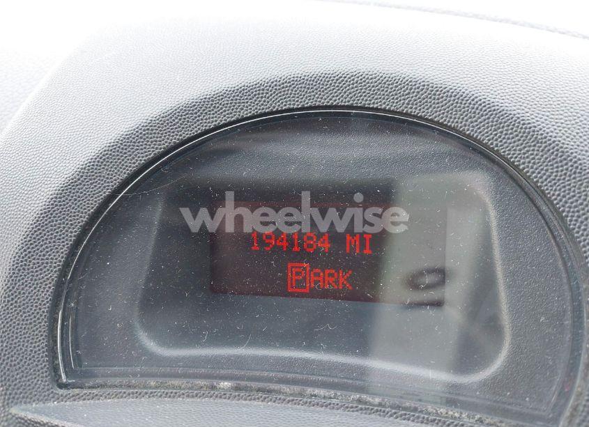 Photo 15 of 2005 Pontiac Grand PRIX (VIN 2G2WP522851320815)