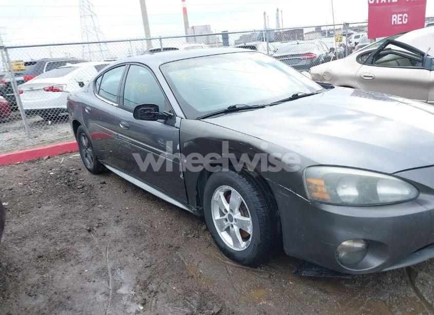 Photo 6 of 2005 Pontiac Grand PRIX (VIN 2G2WP522851320815)
