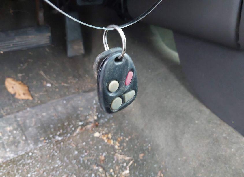 Photo 11 of 2004 Pontiac Grand PRIX GT1 (VIN 2G2WP522941142475)