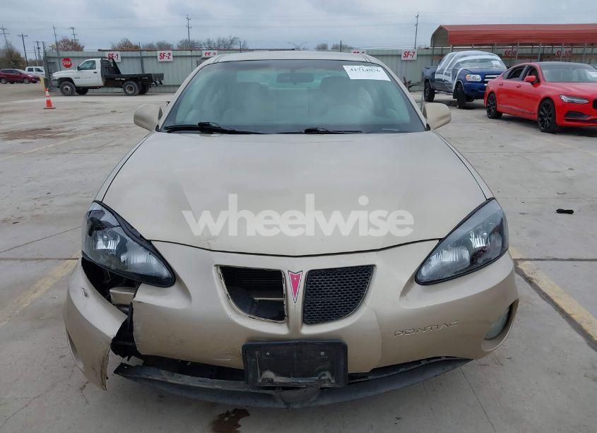 Photo 12 of 2004 Pontiac Grand PRIX GT1 (VIN 2G2WP522941184242)